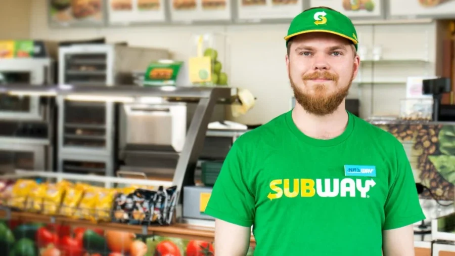 Salary, Benefits & How to Apply at Subway